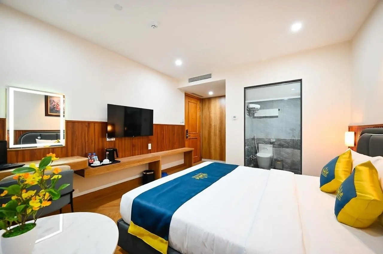 ***  Plus Vung Tau Hotel Vietnam